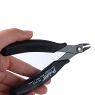 Κόφτης πλάγιος - μικρός Pro s kit 1PK-101-E 130mm με λαβές από αγώγιμο υλικό για εύκολο χειρισμό Κόφτης πλάγιος - μικρός Pro s kit 1PK-101-E 130mm με λαβές από αγώγιμο υλικό για εύκολο χειρισμό