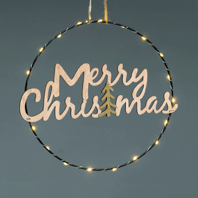 Κρεμαστό διακοσμητικό με επιγραφή MERRY CHRISTMAS από ξύλο φωτιζόμενο με 20 MINI LED σε θερμό φως και μπαταρίες 2xCR2032 Φ26cm IP20