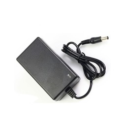 Φορτιστής μπαταριών Li-Ion 21V 1A για battery pack μπαταριών 5 στοιχείων 82X28X45mm