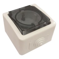 Πρίζα εξωτερική σούκο με καπάκι ισχύος 3840W 220-240V 16A στεγανή ΙΡ54 σε λευκό χρώμα