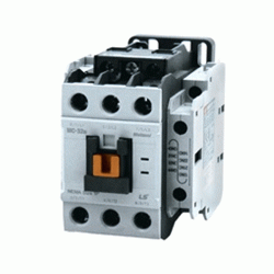Ρελέ ισχύος METASOL LG με 3P ισχύς 15KW τάση πηνίου 24VAC και επαφές 2NO+2NC MC-32a