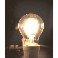 Διακοσμητική λάμπα led αχλάδι E27 ισχύος 6W 230V 2800k θερμό λευκό φως 700lm Α60 COG διάφανη