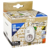 Πρίζα σούκο 3000k θερμό φως 12lm 5V 2.1A με δύο θύρες USB και φωτοκύτταρο νυκτός