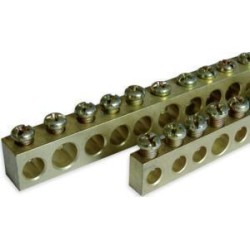 Μπάρα γείωσης γυμνή μήκους 0.5m 10x15mm με 50 οπές Μπάρα γείωσης γυμνή μήκους 0.5m 10x15mm με 50 οπές