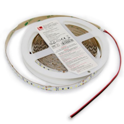 Ταινία led αυτοκόλλητη 5m 24VDC 14.4W/m με ψυχρό λευκό φως 6500K 2835 140LED/m στεγανή IP54 Ταινία led αυτοκόλλητη 5m 24VDC 14.4W/m με ψυχρό λευκό φως 6500K 2835 140LED/m στεγανή IP54