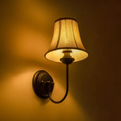 Φωτιστικό τοίχου απλίκα με ντουί 1 x E27 AC 220-240V IP20 σε μαύρο & μπεζ χρώμα Μ13 x Π18 x Υ34cm