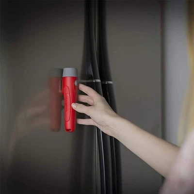 Φακός χειρός LED Energizer με ενσωματωμένο μαγνήτη φωτεινότητα 50 lumens και αυτονομία 40h Φακός χειρός LED Energizer με ενσωματωμένο μαγνήτη φωτεινότητα 50 lumens και αυτονομία 40h
