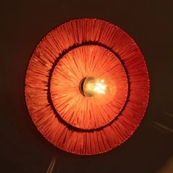 Φωτιστικό Boho επιτοίχιο μονόφωτο 1 x E27 IP20 κόκκινη ράφια με διάσταση Μ40 x Π40 x Υ9cm