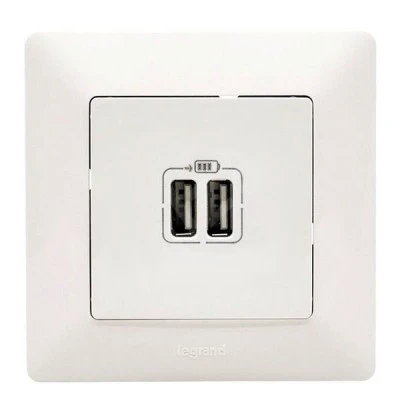Πρίζα 2xUSB φόρτισης τύπου C 3000mA λευκή Legrand Niloe