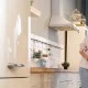 Απορροφητήρας τζάκι 90cm σε μπεζ χρώμα με χρυσή βέργα & απορροφητικότητα 600m³/h