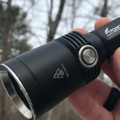 Φακός χειρός FITORCH MR35 LED 1200lm με λειτουργία beacon και προειδοποίηση χαμηλής κατανάλωσης Φακός χειρός FITORCH MR35 LED 1200lm με λειτουργία beacon και προειδοποίηση χαμηλής κατανάλωσης