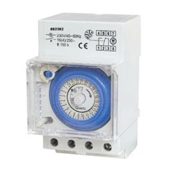 Xρονοδιακόπτης εξωτερικός 16A 230V 24h 150h εφεδρεία