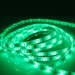 LED ταινία 5m 12V ισχύος 14,4W πράσινο φως με απόδοση φωτισμού 120° σε συσκευασία των 5 μέτρων