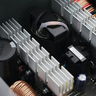 Τροφοδοτικό Η/Υ DEEPCOOL PF600 600W με πιστοποίηση 80 Plus και ενεργό PFC σε μαύρο χρώμα