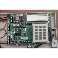 Μονάδα τηλεφωνητή GSM Elkron CT 11-M με δυνατότητα λήψης εντολών και μνήμη