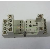 Βάση για ρελέ 8 ποδιών RMIA 210 τετράγωνη CARLO GAVAZZI ΖΜI-2NA Βάση για ρελέ 8 ποδιών RMIA 210 τετράγωνη CARLO GAVAZZI ΖΜI-2NA