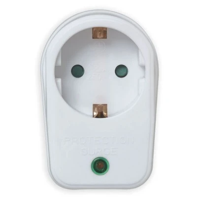 Αντάπτορας ρεύματος SONORA SPAW100 3500W 250V 16A με προστασία υπέρτασης Αντάπτορας ρεύματος SONORA SPAW100 3500W 250V 16A με προστασία υπέρτασης