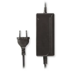 Universal τροφοδοτικό 36W switching NEDIS με συμπαγή σχεδιασμό έξοδο 5-15V και ενδεικτική λυχνία LED