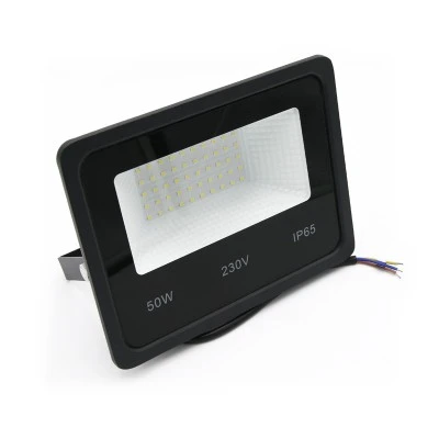 Προβολέας Led SMD 230V 50W με θερμό φως 4600lm 120° λευκό σώμα αλουμινίου IP65