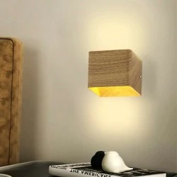 Επιτοίχιο Εξωτερικό Φωτιστικό Διπλής Δέσμης 5W 450LM IP20 με θερμό φως