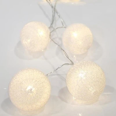 10 led χριστουγεννιάτικα λαμπάκια μπαταρίας σε σειρά θερμό φως IP20 με λευκές μπάλες επεκτεινόμενα