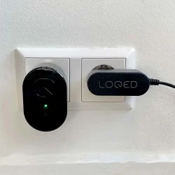Φορτιστής μπαταριών LOQED Power Kit για τις επαναφορτιζόμενες μπαταρίες της έξυπνης κλειδαριάς Shelly LOQED Touch Smart Lock