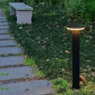 Φωτιστικό κολωνάκι LED κήπου ισχύος 12W 3000Κ θερμό λευκό φως μαύρο χρώμα 60cm από χυτό αλουμίνιο