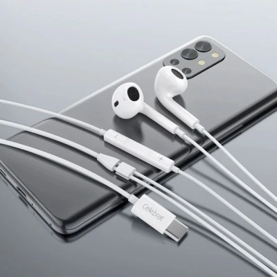 Earphones με μικρόφωνο  CELEBRAT με USB-C σύνδεση Φ14mm & μήκος καλωδίου 1.2m σε λευκό χρώμα 