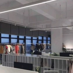 Λευκό γραμμικό φωτιστικό αλουμινίου 80W 2,0m με πλακέτα 4000K ενδιάμεσο φως 24V 10400lm για επίτοιχη τοποθέτηση