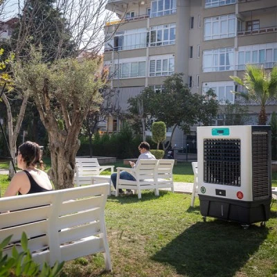 Σύστημα δροσισμού Air Cooler KABEL MAESTRO 240W παροχή αέρα  8000 m³/h με χωρητικότητα νερού 100L ιδανικό για μεγάλους χώρους 60-70m²