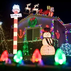 Τάρανδος καθιστός διακοσμητικός 200 λευκά led με μετασχηματιστή 74x36x73cm IP44