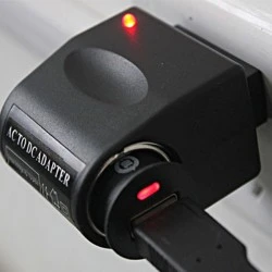 Αντάπτορας φόρτισης PT-807 110-240Ω 50/60Hz 0.1A από UK/EU πρίζα σε αυτοκινήτου