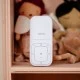 Ασύρματη ενδοεπικοινωνία (baby monitor) τεχνολογίας DECT 1.8GHz με δυνατότητα αμφίδρομης επικοινωνίας και εμβέλεια έως 50 μέτρα άσπρο χρώμα