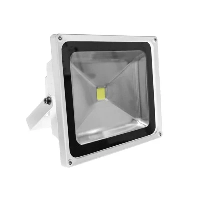 Προβολέας με led COB 50W 230V λευκός θερμό φως 3100K 3750 lm αλουμινίου στεγανός IP65 Προβολέας με led COB 50W 230V λευκός θερμό φως 3100K 3750 lm αλουμινίου στεγανός IP65