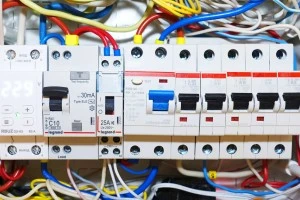 Από τι αποτελείται ο ηλεκτρικός πίνακας του σπιτιού σου; Ένας πλήρης οδηγός