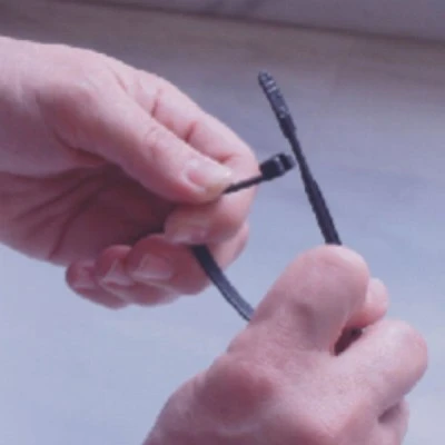 Δεματικά καλωδίων νέας γενιάς 2.6x105mm Γερμανίας Q-tie συσκευασία 200 τμχ. σε μαύρο χρώμα