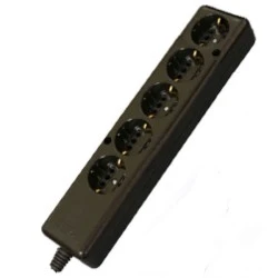 Πολύπριζο πέντε θέσεων μαύρο (5 σούκο φις ή 10 διπολικά) χωρίς καλώδιο ευθείας εισόδου