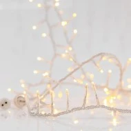 800 led λαμπάκια σε πυκνή σειρά με 4 επεκτάσεις έως 2 σετ, διάφανο καλώδιο σε θερμό χρώμα φωτ΄΄ός με προέκταση παροχής 3m IP44 800 led λαμπάκια σε πυκνή σειρά με 4 επεκτάσεις έως 2 σετ, διάφανο καλώδιο σε θερμό χρώμα φωτ΄΄ός με προέκταση παροχής 3m IP44