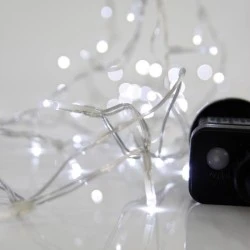 100 led λαμπάκια ρεύματος με 8 προγράμματα & μνήμη με δι΄άφανο pvc καλώδιο ψυχρό λευκό led ανά 5cm προέκταση παροχής 3m IP44