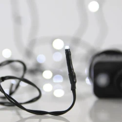 100 LED διακοσμητικά λαμπάκια με μετασχηματιστή 31V σε πράσινο καλώδιο ψυχρό λευκό φως IP44 4,95m