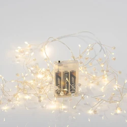 Σειρά 2m με 120 mini LED και πέρλες, μπαταρίας 3xAA, θερμό λευκό φως, ασημί χάλκινο καλώδιο IP20