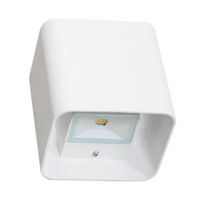 Led απλίκα επίτοιχη λευκή Up-Down κύβος 6W 3000k θερμό φως 650lm δέσμης 95° στεγανή IP54