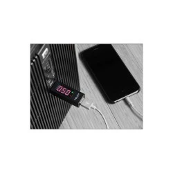DELOCK αντάπτορας USB 65569 με οθόνη ένδειξης V/A, έως 5V/4A, μαύρος