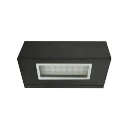 LED φωτιστικό διπλής κατεύθυνσης επίτοιχο αλουμινίου 3.3W με ψυχρό ελυκό φως και μάυρο σώμα IP54