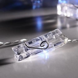 10 LED CLIPS λαμπάκια σε σειρά με ψυχρό χρώμα φωτός IP20  με μήκος 135cm & διάφανο καλώδιο τροφοδοσίας
