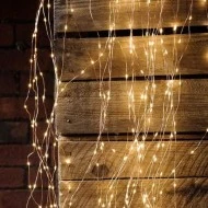 400 LED λαμπάκια κουρτίνα με θερμό λευκό χρώμα φωτός ασημί καλώδιο χαλκού & USB αντάπτορα με τηλεκοντρόλ 20 LEDx20 σειρές  