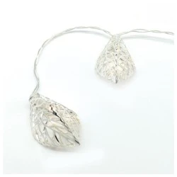 METAL LEAVES με 10 LED λαμπάκια σε σειρά με θερμό χρώμα & ασημί μέταλλο IP20 135cm με διάφανο καλώδιο 