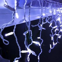 144 LED λαμπάκια βροχή σε ψυχρό χρώμα φωτός & λευκό καλώδιο με δυνατότητα επέκτασης έως 20 σετ IP65 300x60cm 144 LED λαμπάκια βροχή σε ψυχρό χρώμα φωτός & λευκό καλώδιο με δυνατότητα επέκτασης έως 20 σετ IP65 300x60cm