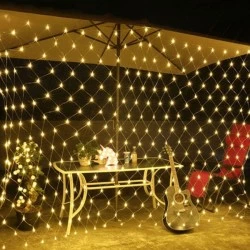 240 LED  λαμπάκια δίχτυ 1,8W σε ψυχρό χρώμα φωτός με δυνατότητα επέκτασης max 3 σετ IP44 200x150cm