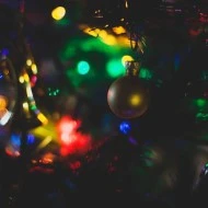  700 LED λαμπάκια σε σειρά πολύχρωμα 5,6W με 8 προγράμματα IP44 με μήκος 35m & πράσινο καλώδιο